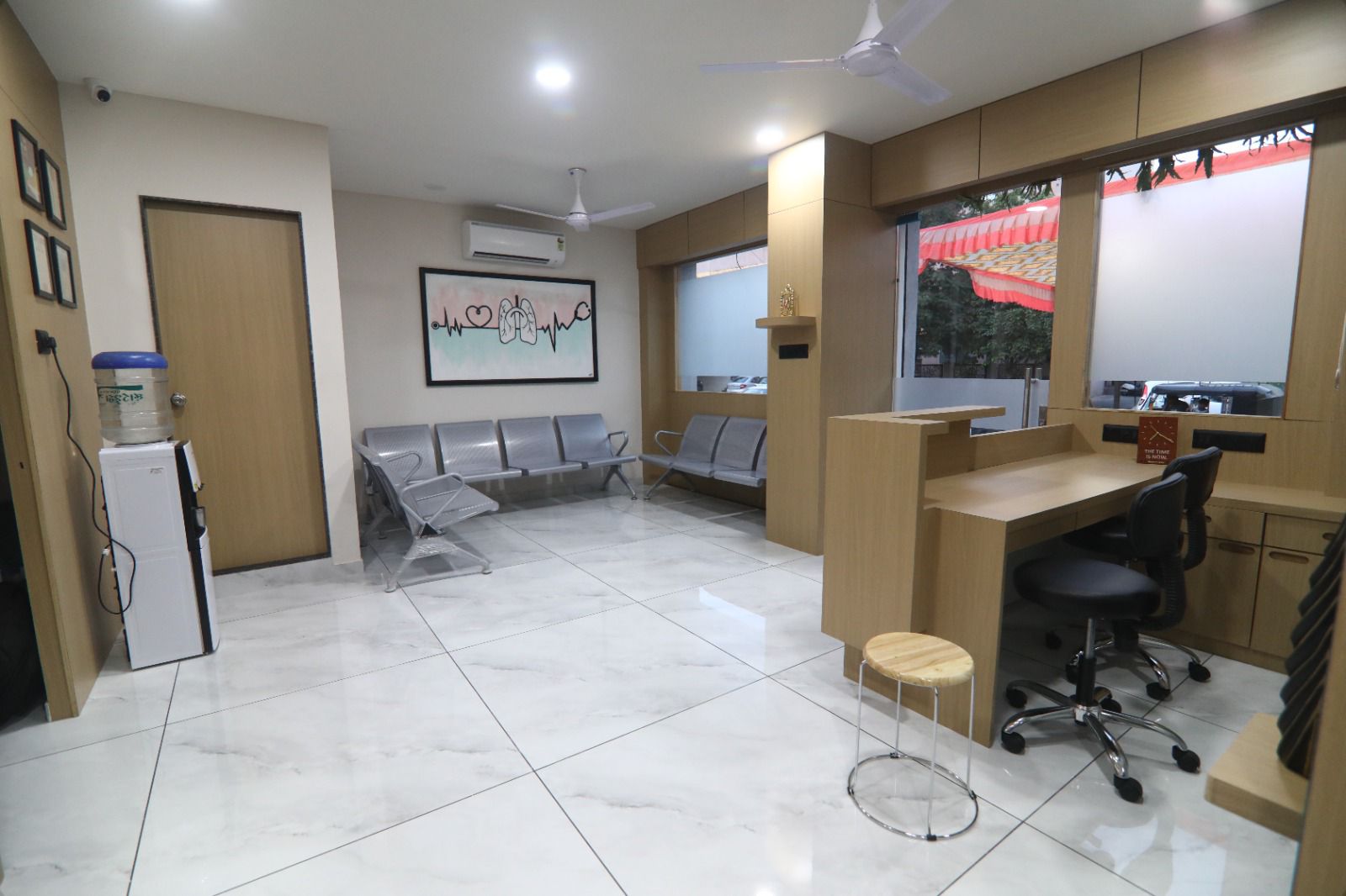 Patient waiting lounge at Vitrag Hospital Rajkot